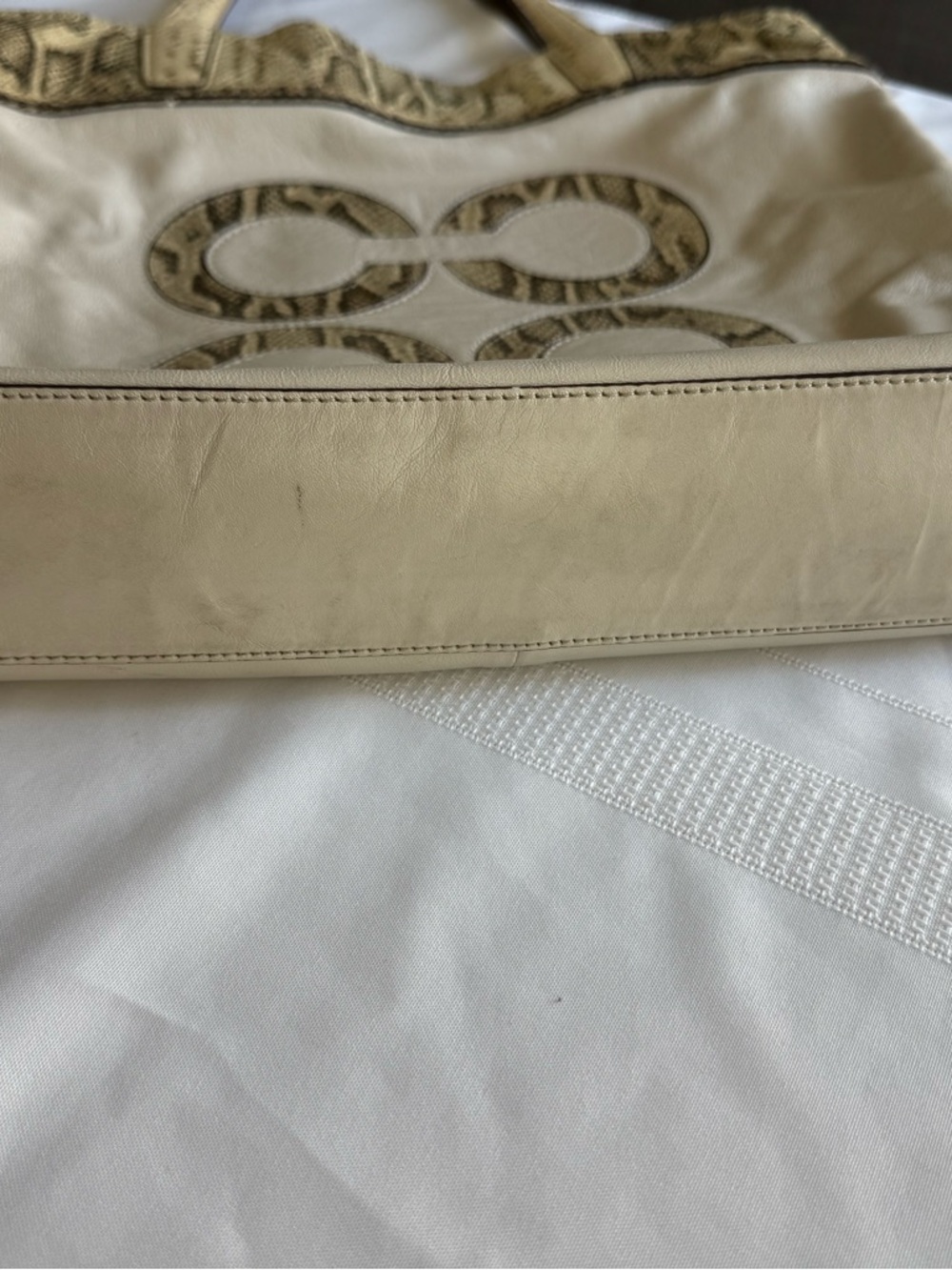 Coach 2011 Audrey Slim Tote bag in cream leather with snakeskin accents & trim - Picture 2 of 12